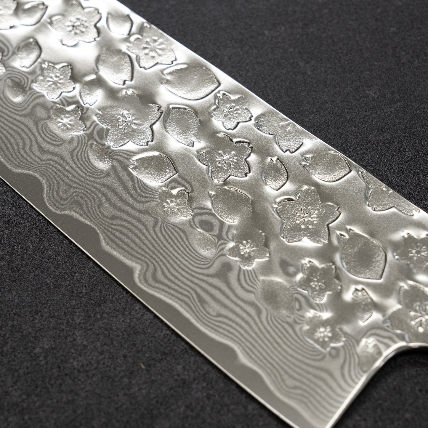 Polished Cherry Blossoms Hammered Finish 67lays Damascus Bread Knife 250mm