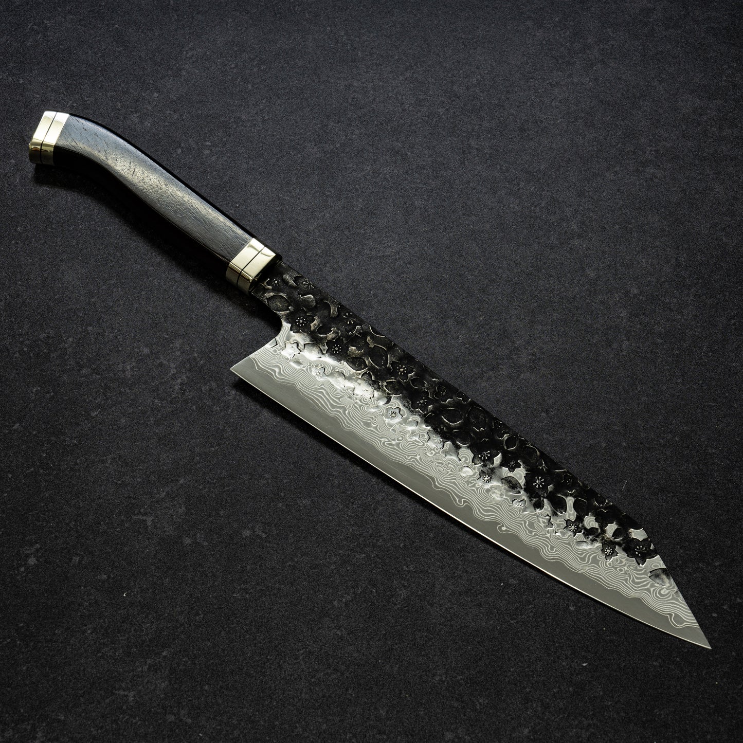 【Pre-Order】Blue No.2 | Super-Thin | Black Cherry Blossoms Hammered Finish 67lays Damascus Mini Bunka 150mm / Bunka 225mm