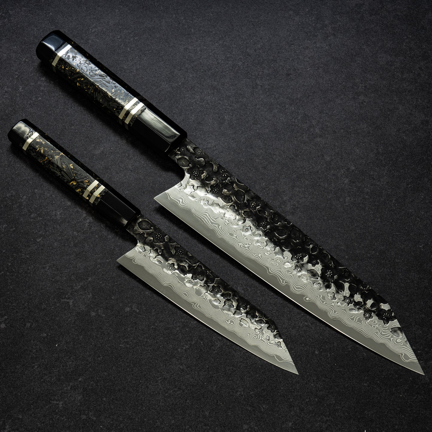 【Pre-Order】Blue No.2 | Super-Thin | Black Cherry Blossoms Hammered Finish 67lays Damascus Mini Bunka 150mm / Bunka 225mm