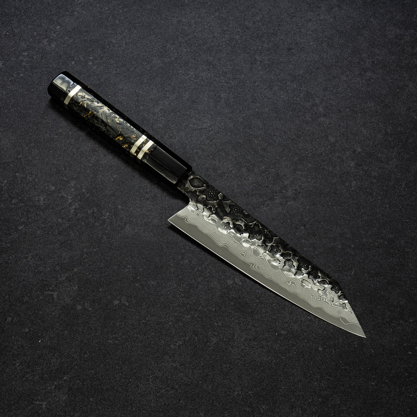 【Pre-Order】Blue No.2 | Super-Thin | Black Cherry Blossoms Hammered Finish 67lays Damascus Mini Bunka 150mm / Bunka 225mm