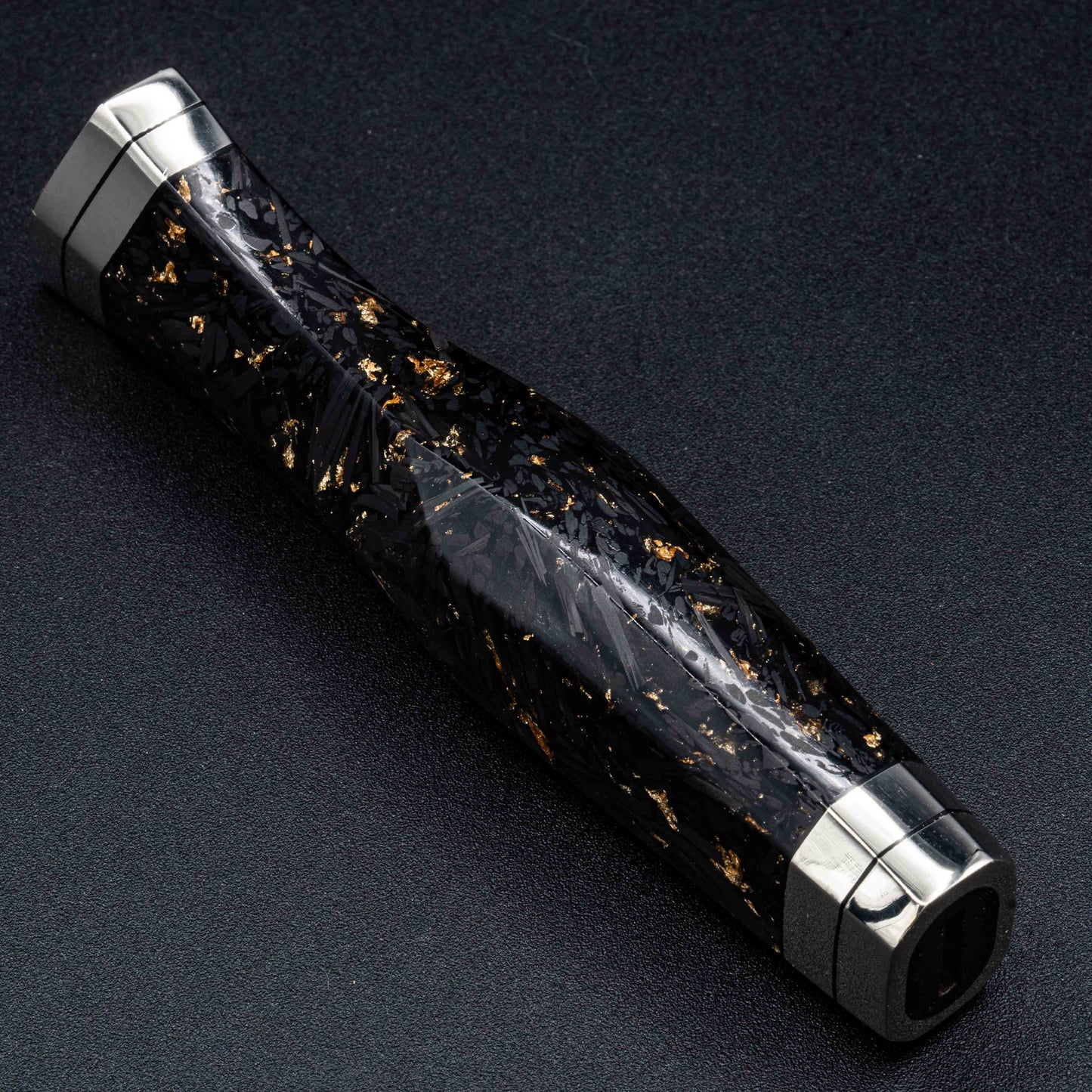 Black Cherry Blossoms Hammered Finish 67lays Damascus Bunka 210mm Gold Carbon fiber Handle