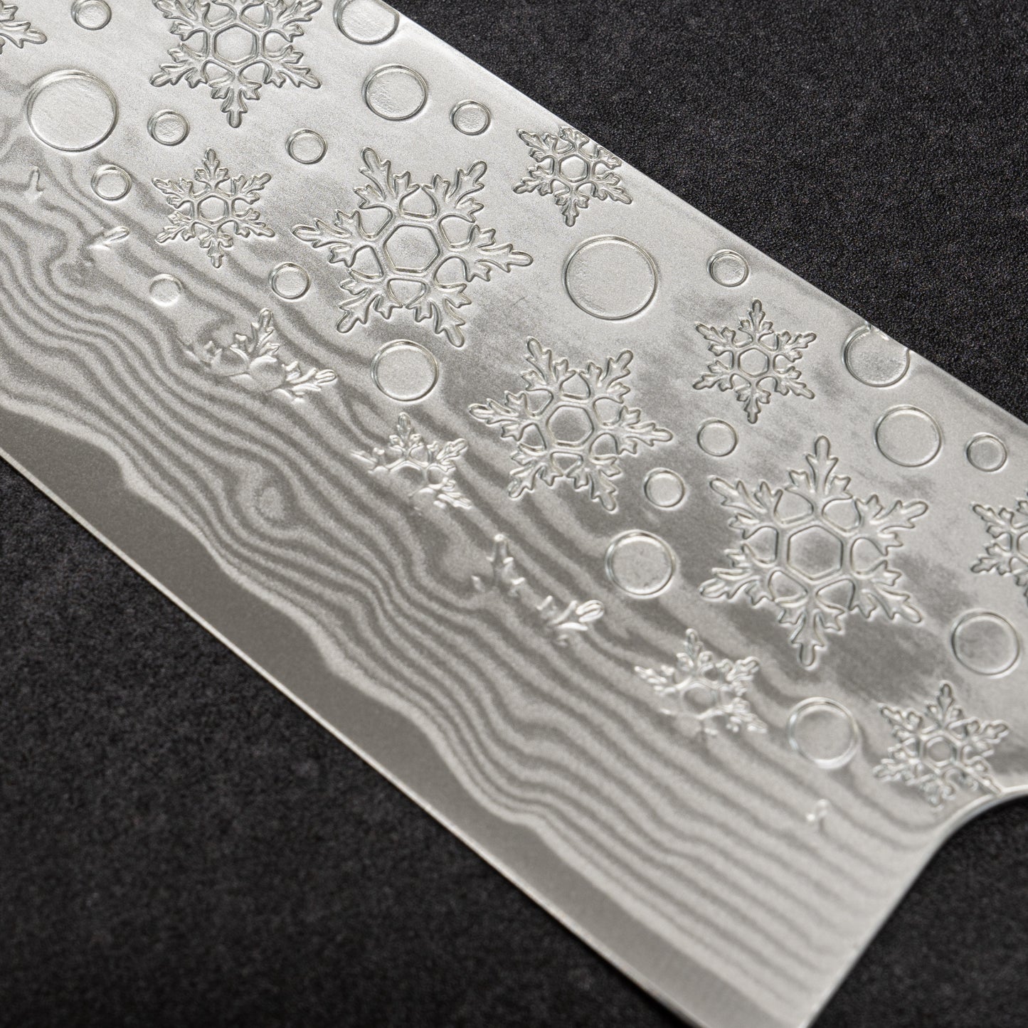 Snowflake Hammered Finish 67lays Damascus Paring 90mm