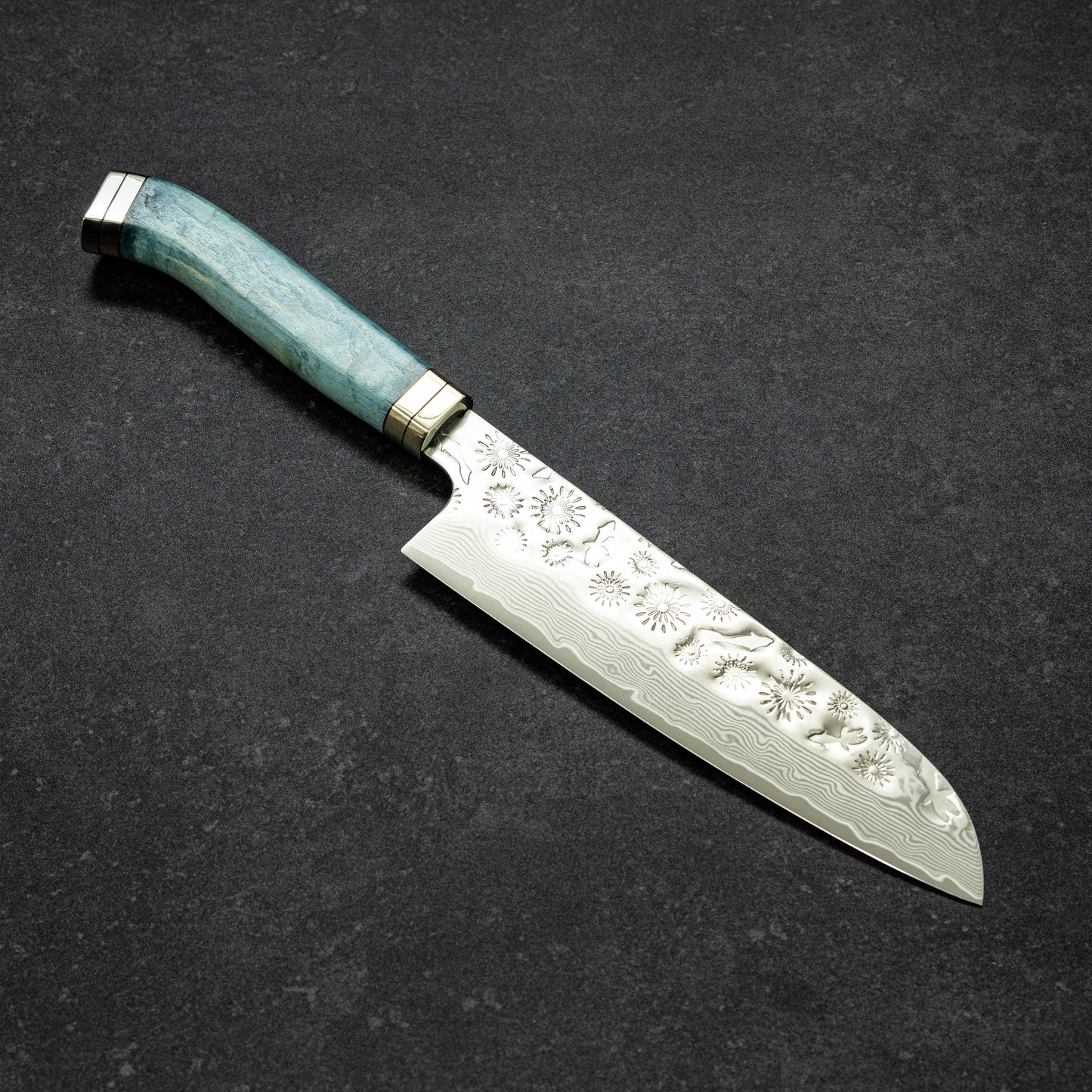 Fireworks & Goldfish Hammered Finish 67lays Damascus Santoku 180mm Blue Handle
