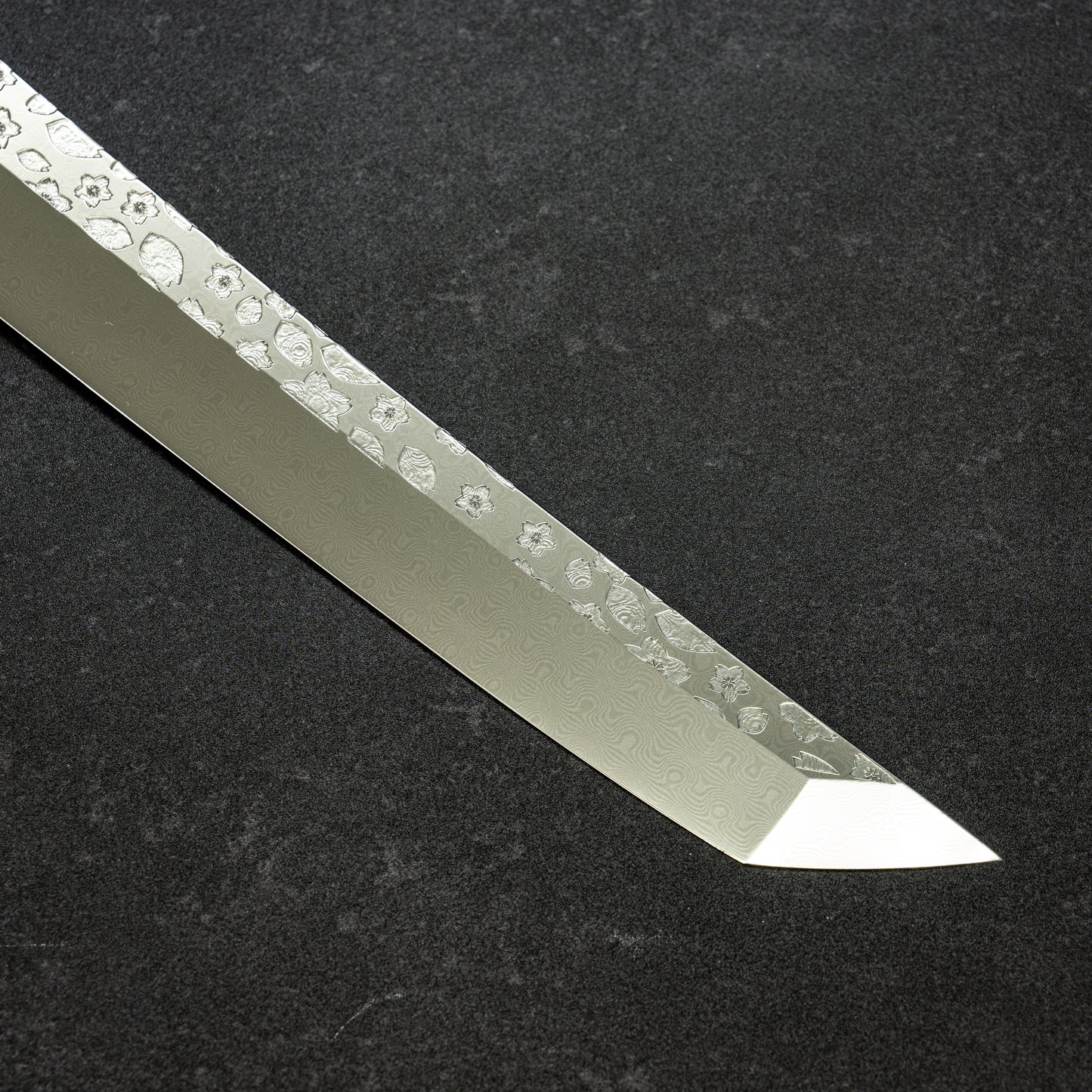【Pre-Order】Polished  Cherry Blossoms Hammered Finish Coreless Damascus Sakimaru-Yanagiba 350mm