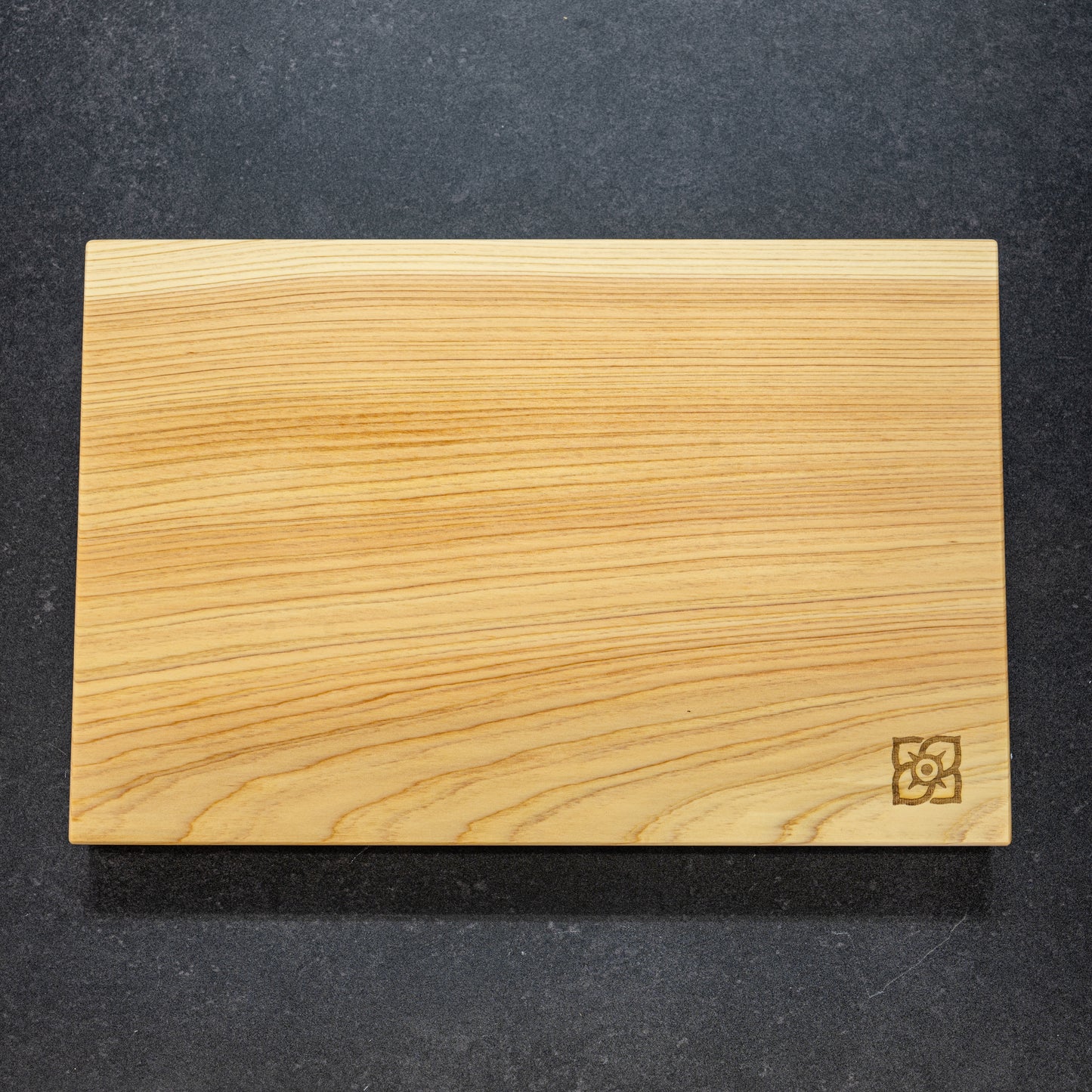 KAKINUMA  | Japanese Hinoki Cutting Board LL