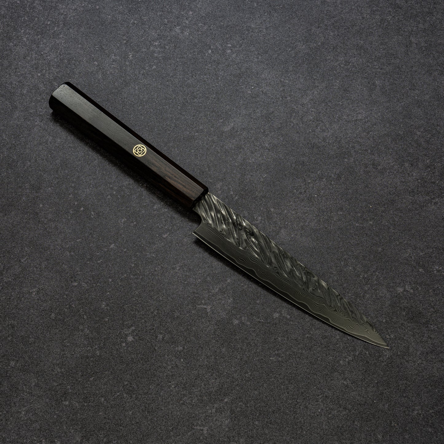 ブラックコーティング スクラッチ鎚目 67層ダマスカス ペティ 135mm