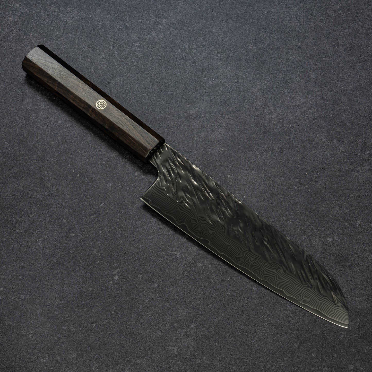 ブラックコーティング スクラッチ鎚目 67層ダマスカス 三徳 180mm