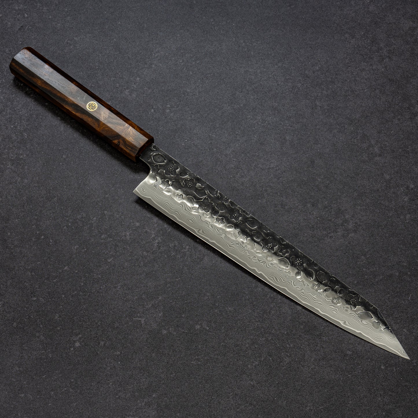 受注生産 | 黒打 桜鎚目 67層ダマスカス 筋引 240mm 